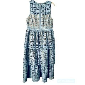 Lulu’s Lace Tiered MIDI Dress